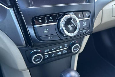 2017 Acura ILX w/Premium Pkg