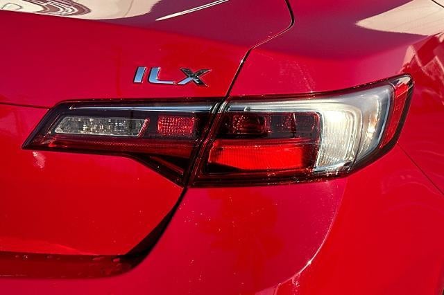 2017 Acura ILX w/Premium Pkg