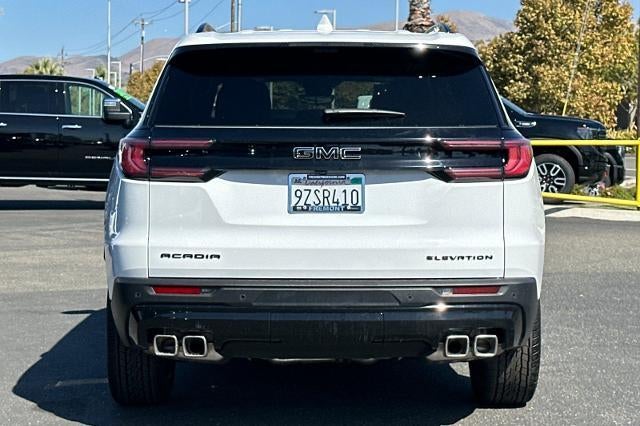 2026 GMC Acadia Elevation