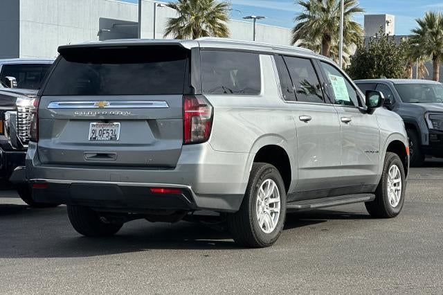 2024 Chevrolet Suburban LT