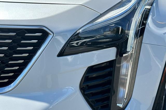2022 Cadillac XT4 AWD Luxury