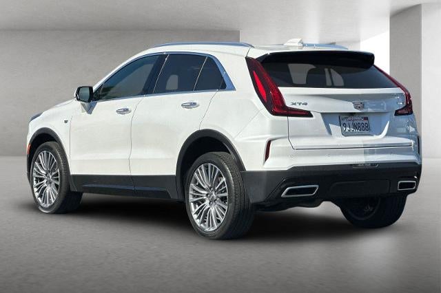 2024 Cadillac XT4 Premium Luxury
