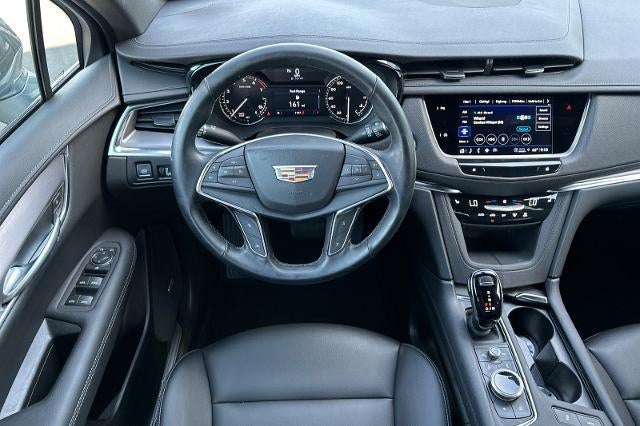 2025 Cadillac XT5 Luxury