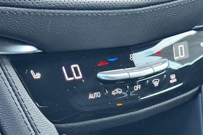 2025 Cadillac XT5 Luxury