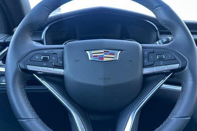 2025 Cadillac XT6 Luxury