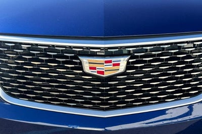 2025 Cadillac XT6 Luxury