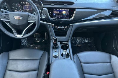 2025 Cadillac XT6 Sport