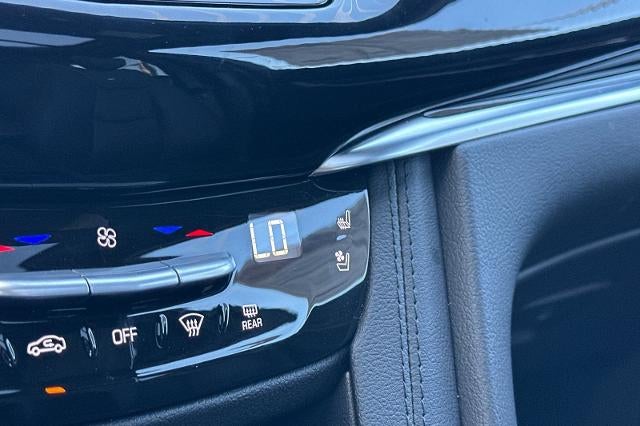 2025 Cadillac XT6 Sport