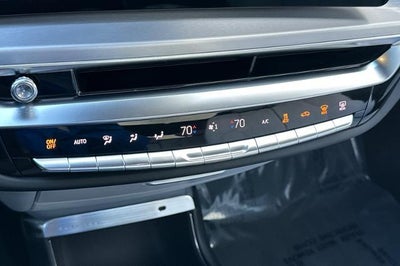 2025 Cadillac LYRIQ Luxury 1