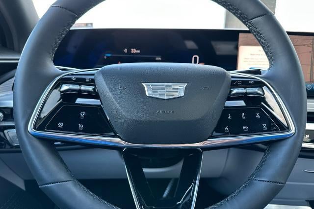 2025 Cadillac LYRIQ Luxury 1