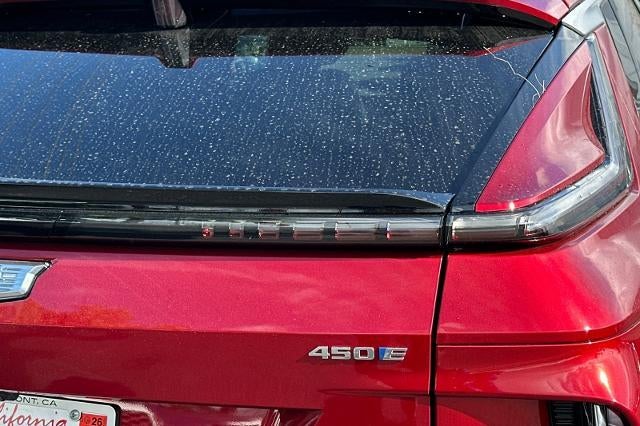 2025 Cadillac LYRIQ Luxury 1