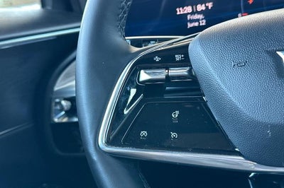 2024 Cadillac LYRIQ Luxury 1