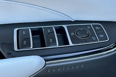 2024 Cadillac LYRIQ Luxury 1