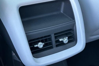 2024 Cadillac LYRIQ Luxury 1
