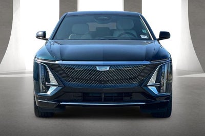 2024 Cadillac LYRIQ Luxury 1