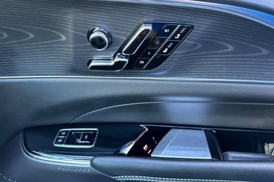 2025 Cadillac LYRIQ Sport 1