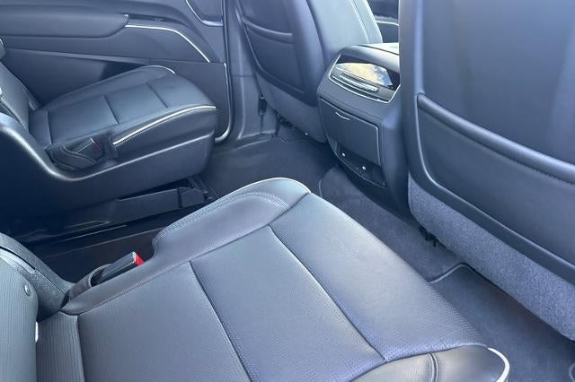 2022 Cadillac Escalade Premium Luxury