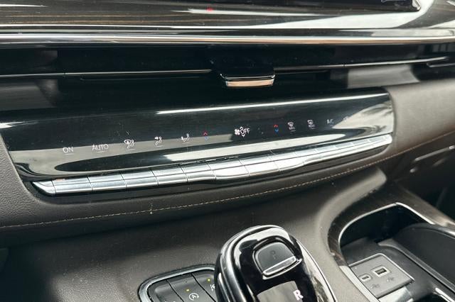 2023 Cadillac Escalade ESV Premium Luxury