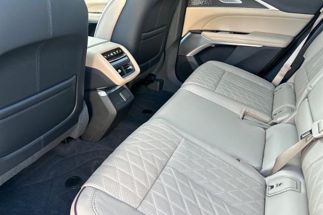 2026 Cadillac LYRIQ V-Series Premium