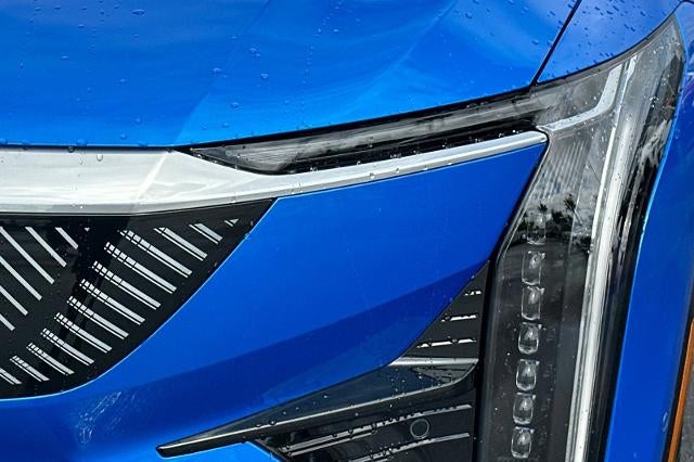 2026 Cadillac OPTIQ Luxury