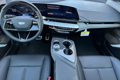 2027 Cadillac OPTIQ Luxury