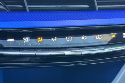 2027 Cadillac OPTIQ Luxury