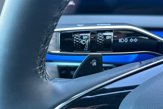 2027 Cadillac OPTIQ Luxury