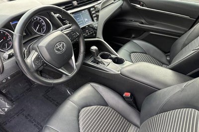 2020 Toyota Camry SE