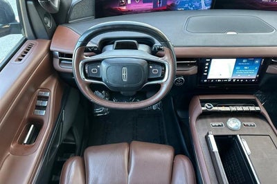 2025 Lincoln Navigator Reserve
