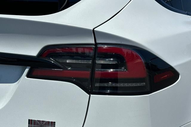 2022 Tesla Model X Plaid