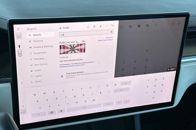 2022 Tesla Model X Plaid