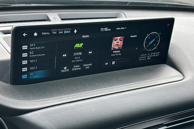 2024 Genesis GV80 Base