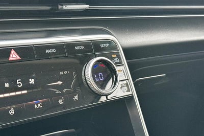 2024 Genesis GV80 Base