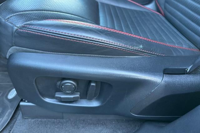 2018 Land Rover Discovery HSE Luxury