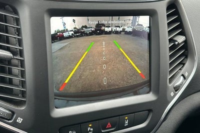 2023 Jeep Cherokee Altitude Lux 4x4