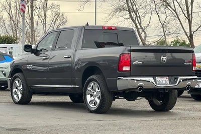 2017 RAM 1500 Big Horn Crew Cab 4x4 5'7" Box