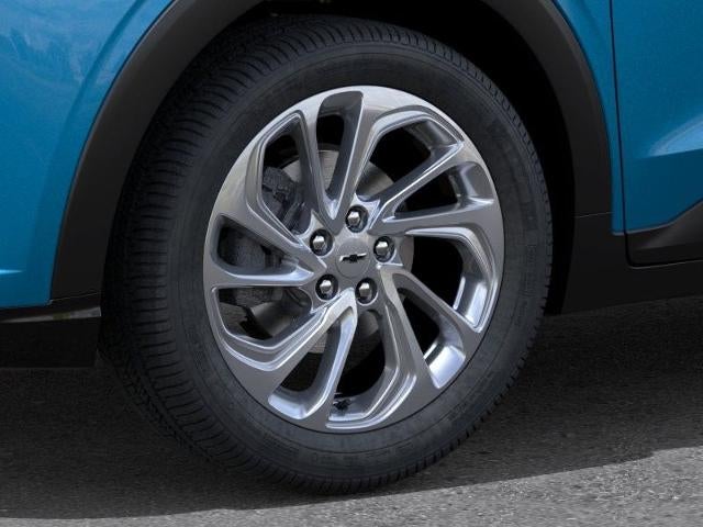 2027 Chevrolet Bolt LT - Photo 8
