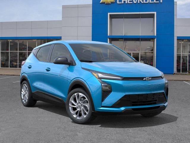 2027 Chevrolet Bolt LT - Photo 9