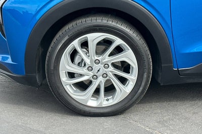 2023 Chevrolet Bolt EUV LT