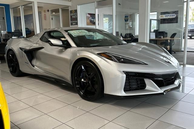 2026 Chevrolet Corvette E-Ray 1LZ