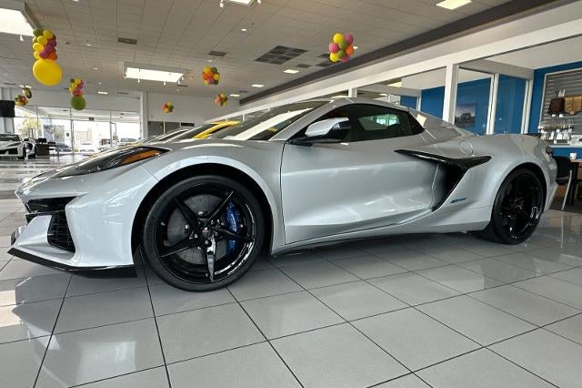 2026 Chevrolet Corvette E-Ray 1LZ