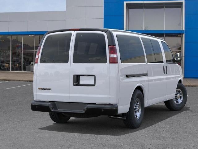 2025 Chevrolet Express Passenger 2500 1LS