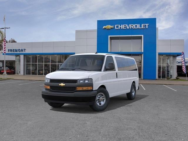 2025 Chevrolet Express Passenger 2500 1LS