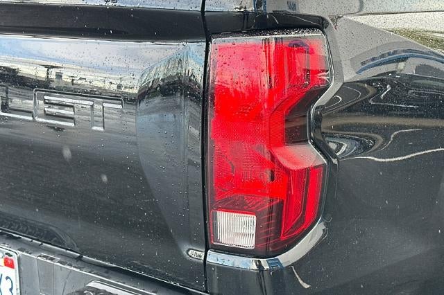 2023 Chevrolet Colorado WT