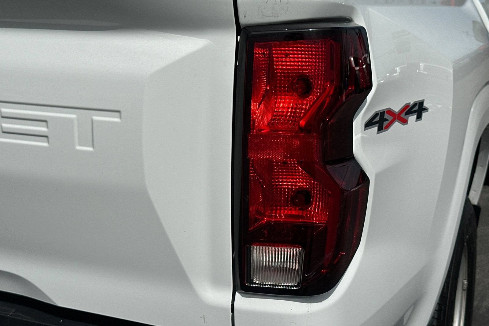 2023 Chevrolet Colorado WT
