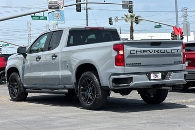 2025 Chevrolet Silverado 1500 Custom