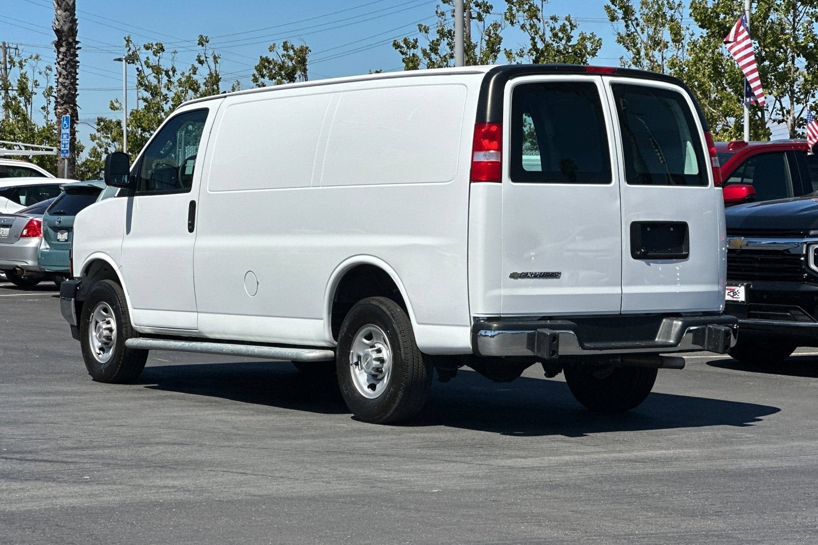 2024 Chevrolet Express Cargo 2500 Base