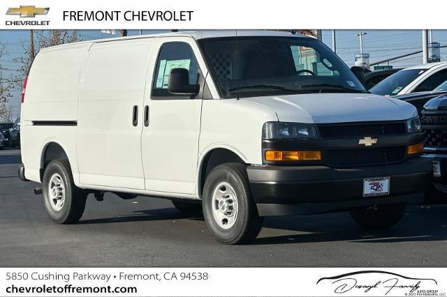 2025 Chevrolet Express Cargo 2500 Base
