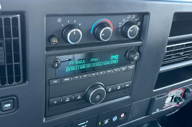 2025 Chevrolet Express Cargo 2500 Base