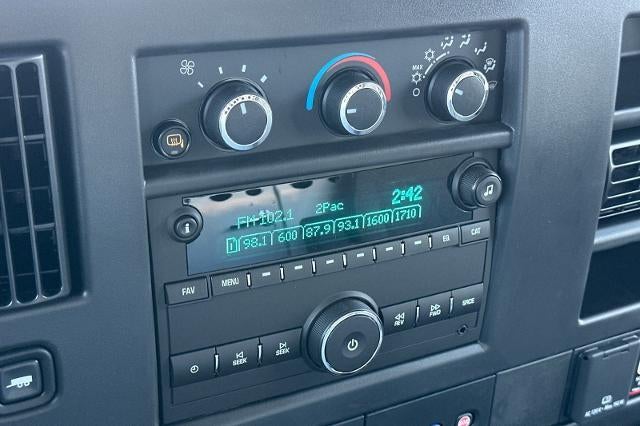 2025 Chevrolet Express Cargo 2500 Base